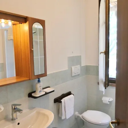 Villa Isa-chalet Elena In Montescudaio, With Air Conditioning, On The Ground Floor With Fenced Garden *