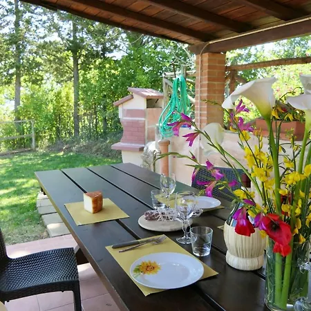 Isa-chalet Elena In Montescudaio, With Air Conditioning, On The Ground Floor With Fenced Garden Villa Montescudaio