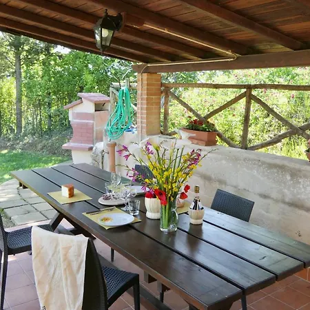 Isa-chalet Elena In Montescudaio, With Air Conditioning, On The Ground Floor With Fenced Garden Villa Montescudaio
